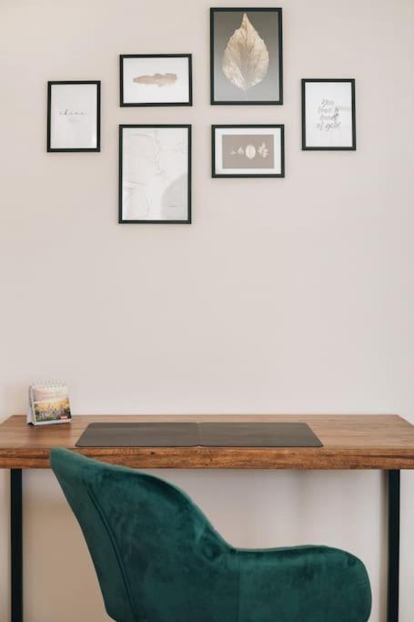 Stilvolles In Appartement *
